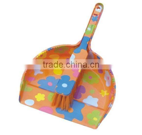 Professional Short Handle Plastic Broom And Dustpan Set