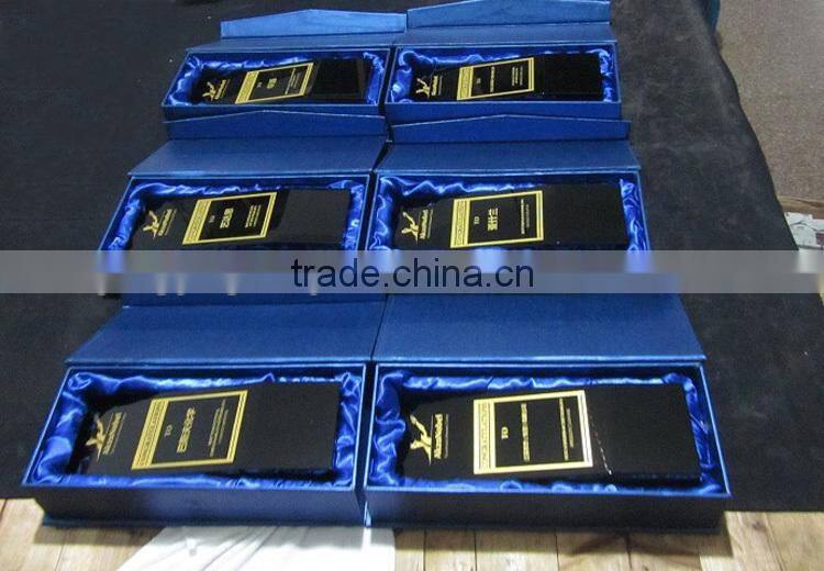 Unique Souvenir Crystal Plaque