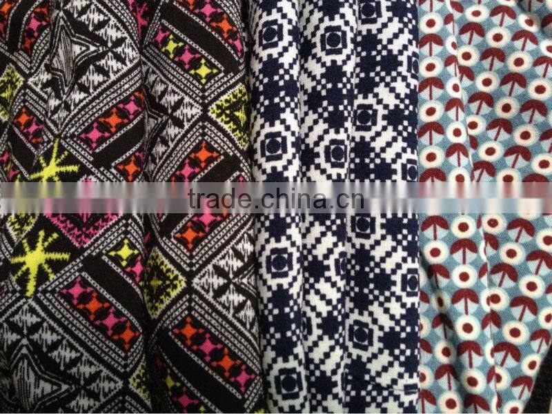 Manufacturer Printed viscose fabric for skirt or lady't garments