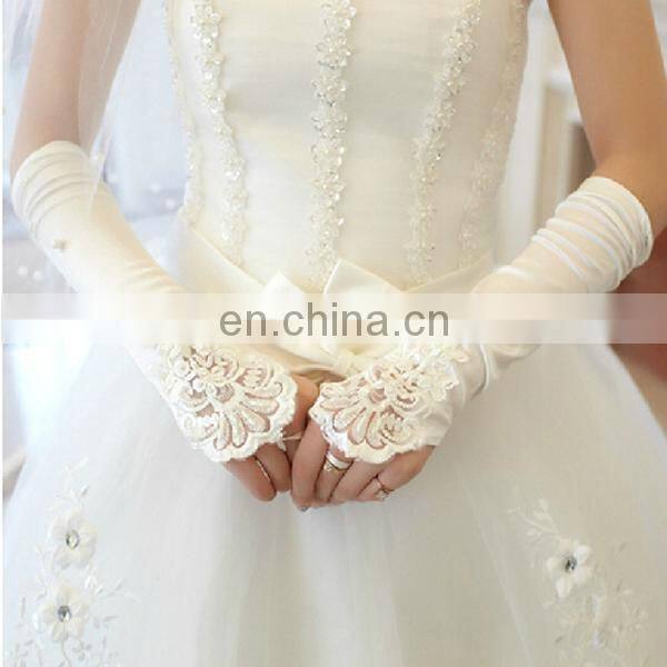 WG0002 The most fashionable and graceful wedding gloves