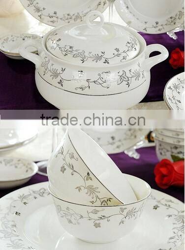 56 pcs 2015 Hot Style Wholesale Porcelain Ceramic Gift Set