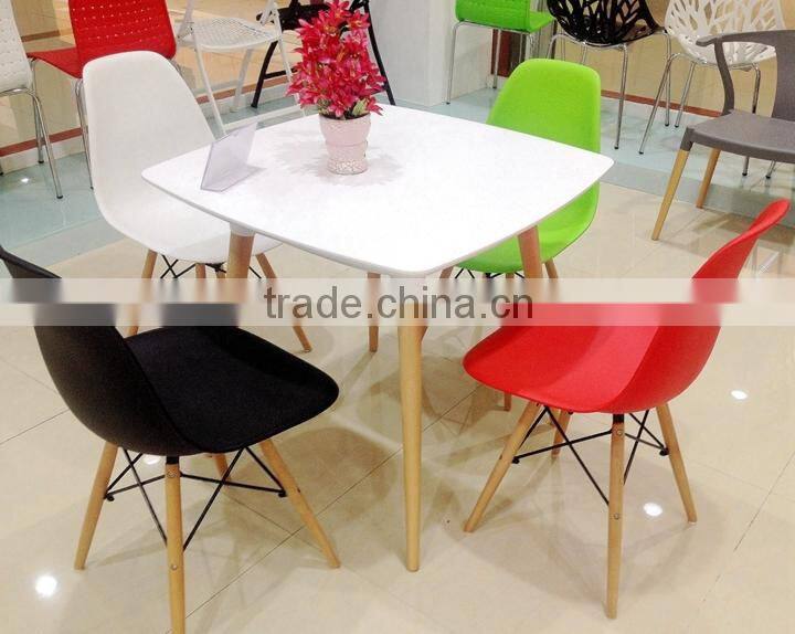 Armless Eam Chair Plastic Chair with wood legs HYH-A304