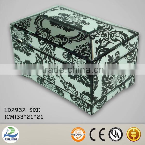 Round Shape Handmade Jewelry Box Glass Column