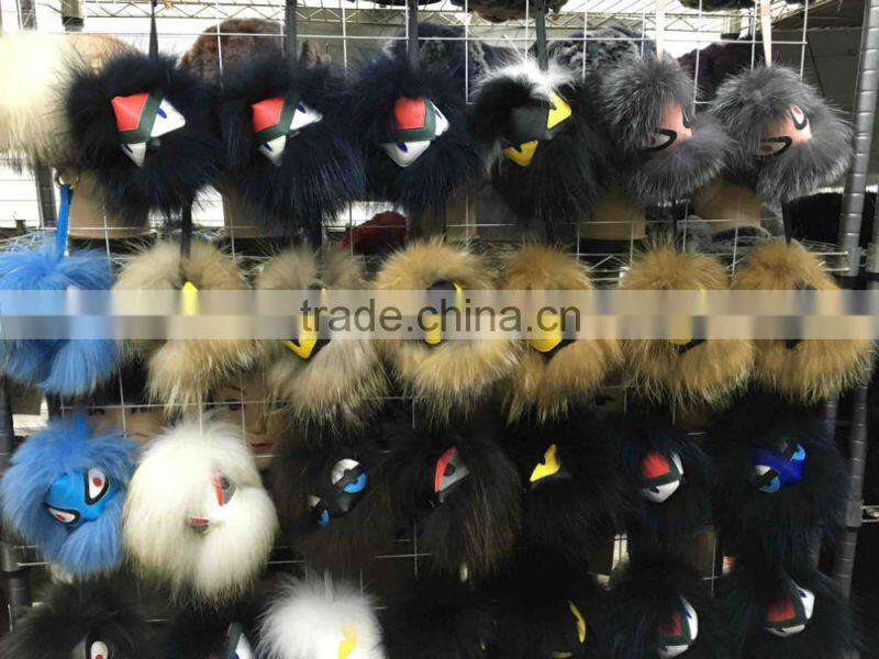 Hot fashion raccoon fur accessories monster fur keychain leather keychain fur pompoms