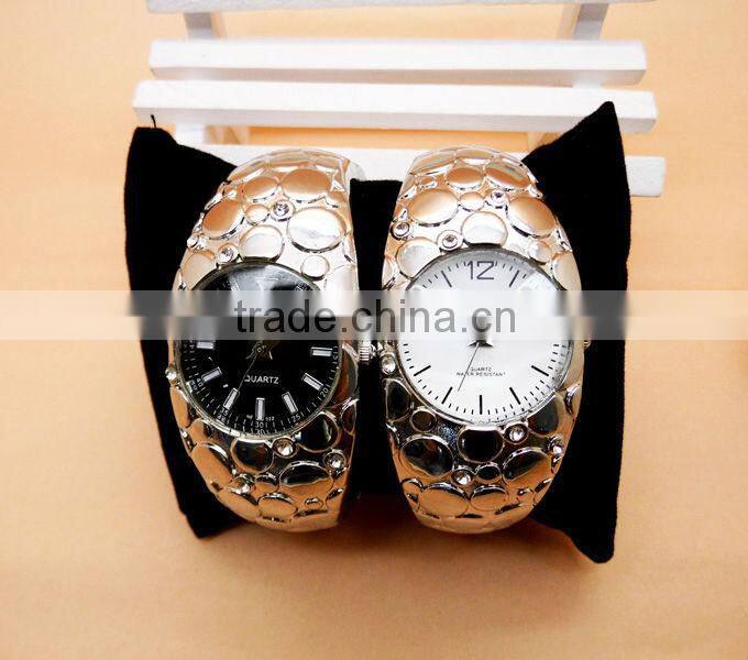 Charming time silver tone mother-of-pearl bangle watch women 2015