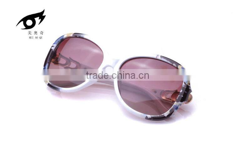 Factory direct selling fashion sun glasses frog mirror glasses