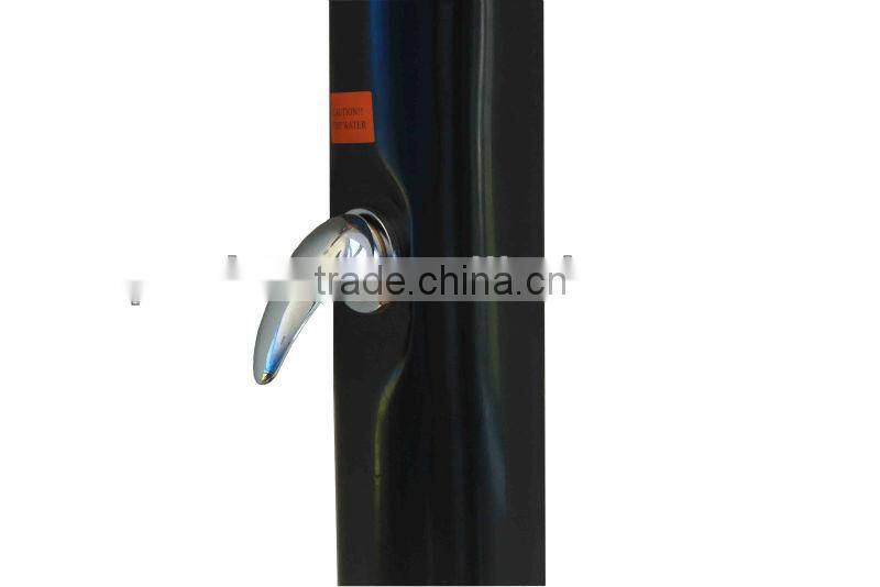 Outdoor Pool Shower Curved Swimming Pool Solar Shower (P2602)