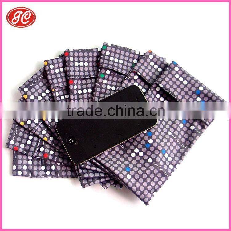 small quantity clothing manufacturer hand made bags waterproof microfiber phone pouch