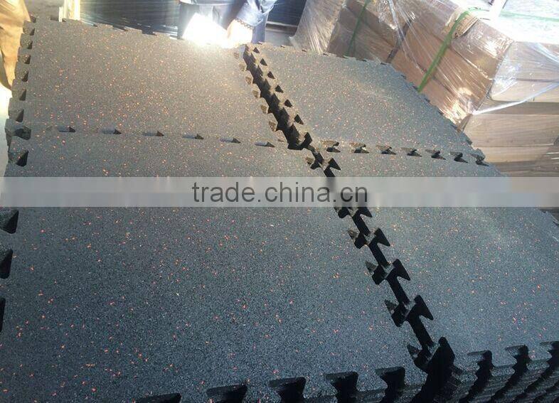 Gym Interlocking rubber tiles Factory price interlocking rubber flooring