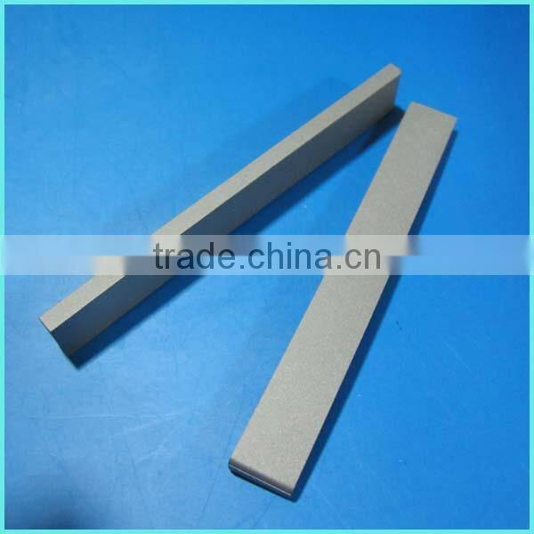 K20 cemented carbide cutting blade for woodworking with double holes