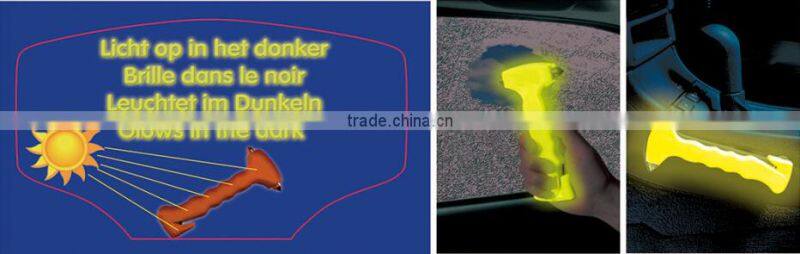 Safety hammer with noctilucence auto seatbelt cutter glass window punch breaker