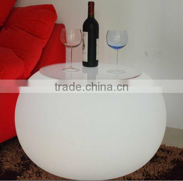 PE rechargeable remoted controlled decorative led glowing tables