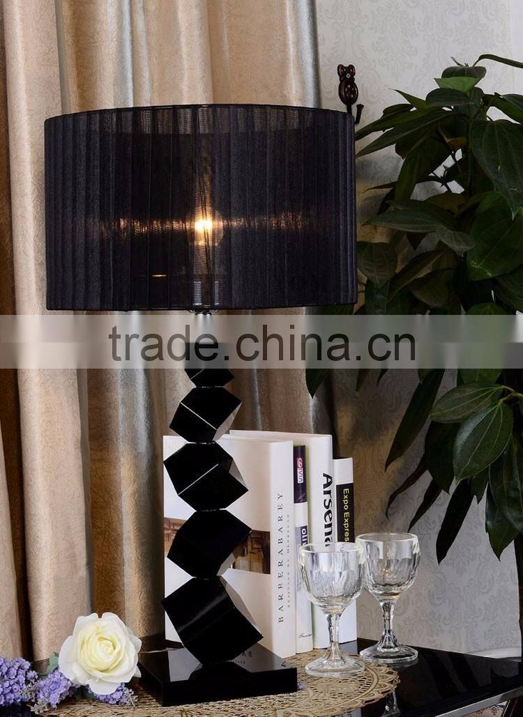 Modern design K9 black crystal table lamp with fabric lampshade