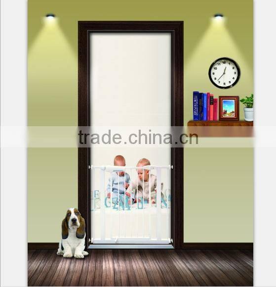 New Children's safety door good quantity Pet safety door stairs fence