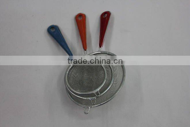 3PC COLORFUL PLASTIC HANDLE OIL STRAINER SET