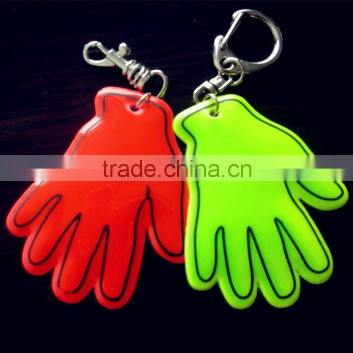 Customized Various Design promotional gifts PVC reflective keychain key chain