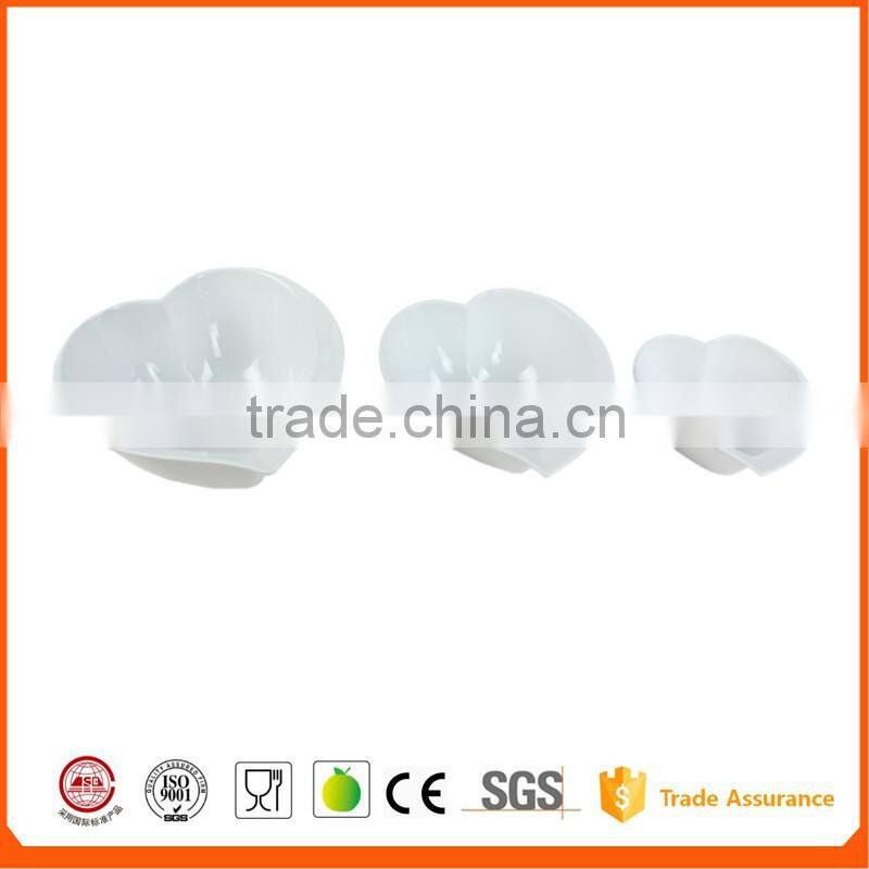 3Pcs Gift Box Heart Shape Ceramic Fruit Bowl