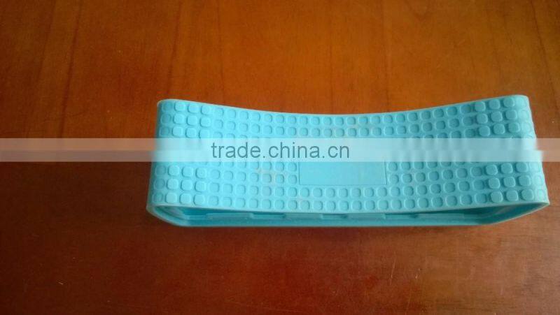Factory OEM Anti-slip Shockproof Silicone Case for Bluetooth Speaker