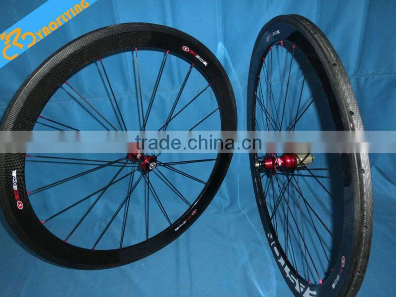 New fashion 700c cycling road bike carbon wheels ,high quality 50mm carbon Clincher Wheels bike Wheelset for Sale.