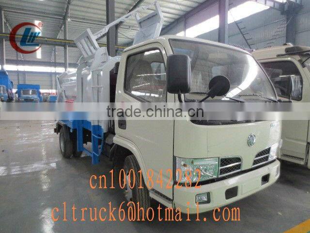 Dongfeng 4CBM-5CBM 4*2 side loading compressible garbage truck