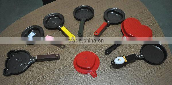 Cartoon shape mini Colorful PP Handled Egg Frying Omelette pan