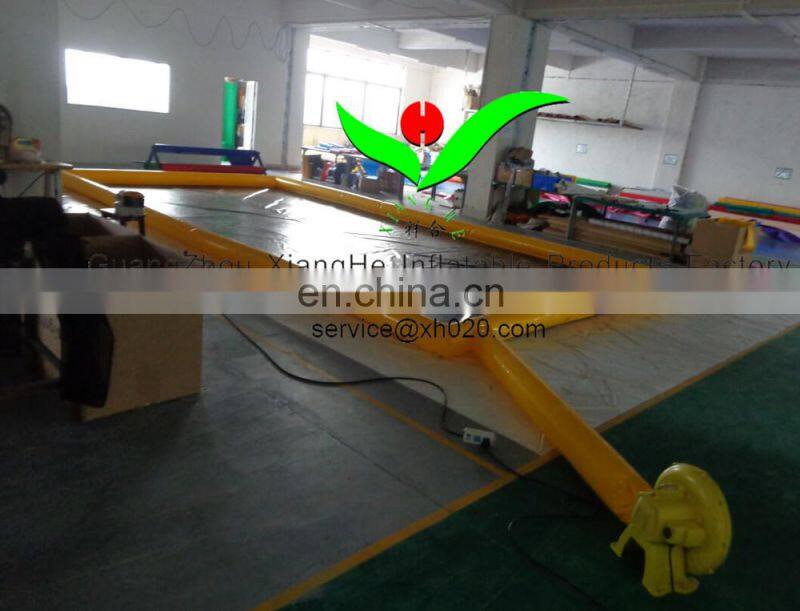 Commercial car mat easy clean water PVC Tarpaulin inflatable wash car mat