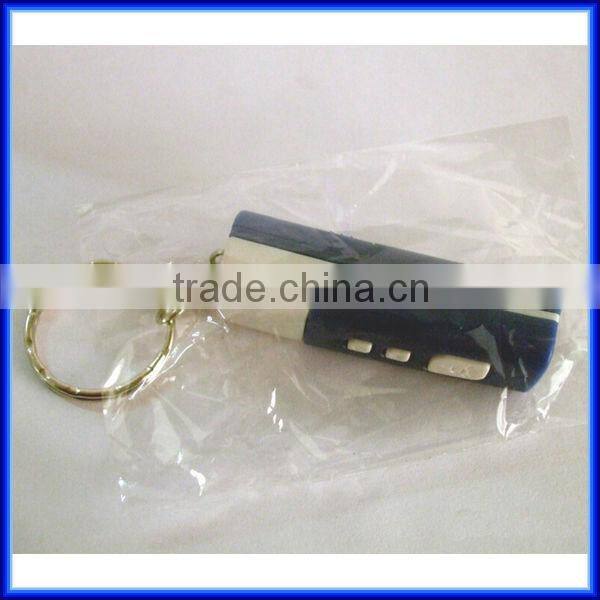 Novelty design easy carry portable mini digital lcd projector keychain clock