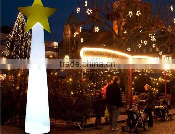Inflatable Christmas cone with star / led lighting inflatable star cone for night decoration