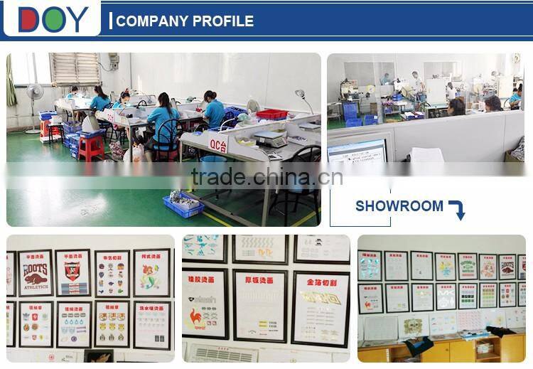 kids garment customized heat transfer labels, digital baby fashion heat trasnfer labels, cute cartoon logo heat transfer labels