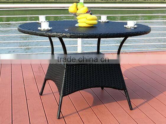 New Style High Quality Old Europe Style Synthetic Rattan Garden Furniture Table Set