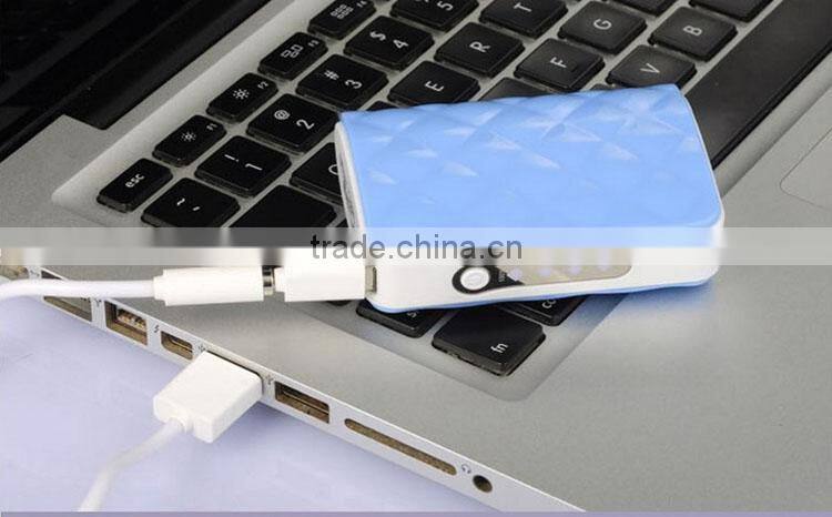 Business style 5200mah 4 LED indicator camping power bank for business gifts