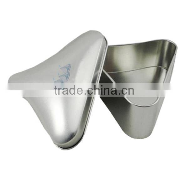 triangle tea tin box