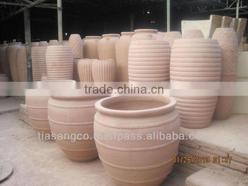 Outdoor terracotta flower pot