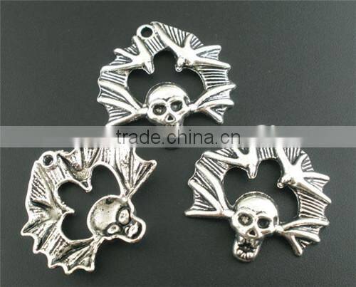10PCs Silver Tone Halloween&Gothic Skull Charms Pendants 38x39mm