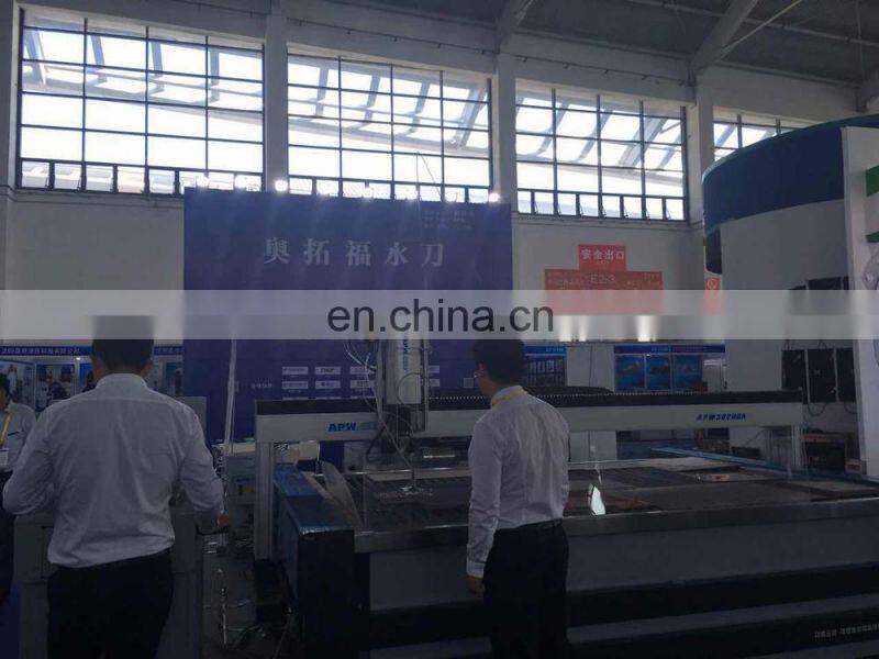 APW Extra-high Pressure Intensifier High Frame Bridge Style Water Jet Marble Granite Stone Cutting Machine With Height Sensor