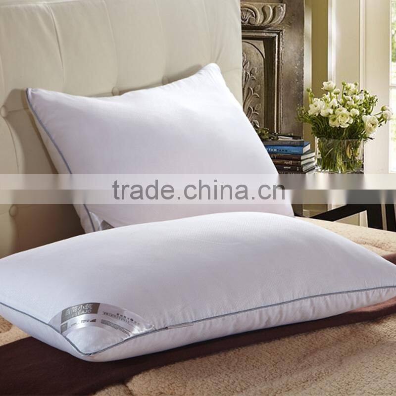 White Cotton Fabric High Quality Poly Pillows for Five Star Hotel
