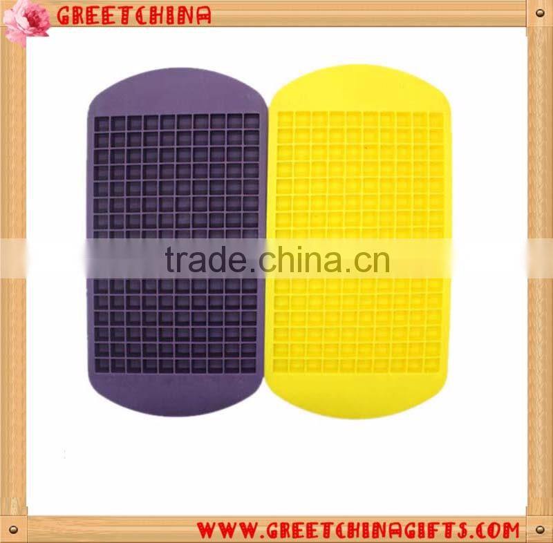 Promotional lot of 160 Blocks of small ice cube silicone maker tray