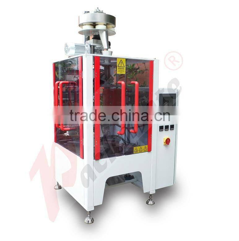 Triangualr bag tea packaging machine