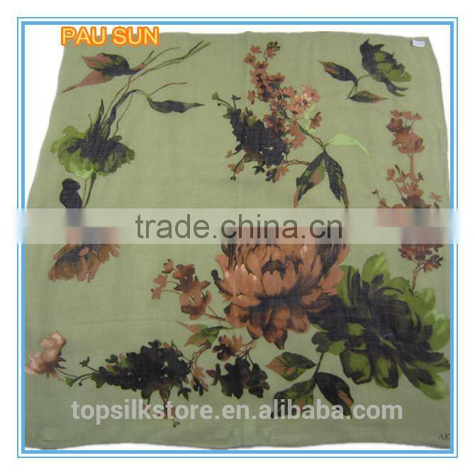New style flower printed square thick wool scarfhandmade wool scarf