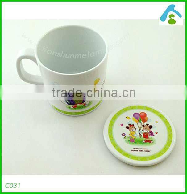 kids plastic cup with lid and handle