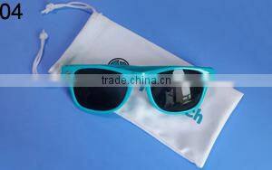 2016 wholesale price soft double drawstrings Microfiber sunglasses punch