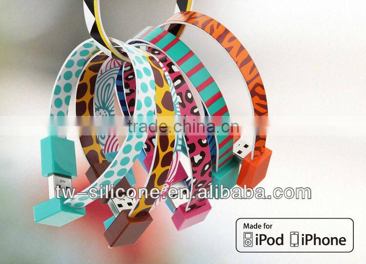 Multifunctional fashion twister usb driver