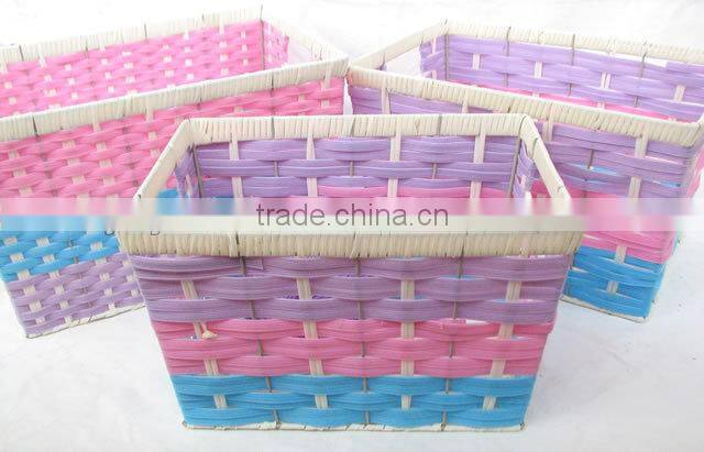 Linyi poly rattan sundries basket