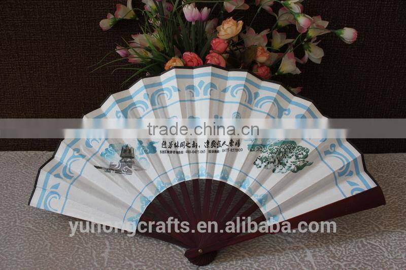 Convenient and traditional bamboo silk fan