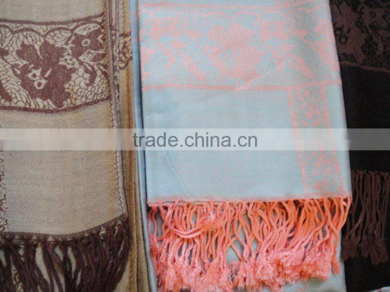 Fahion high quality woman100%rayon designer plaid rose scarf