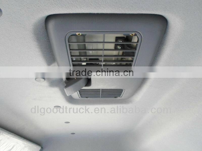 Dongfeng Duolika platform road wrecker truck for rescuing broken cars for sale