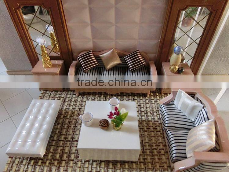 Exquisite House Type Scale Model for Sale with Nice Furniture