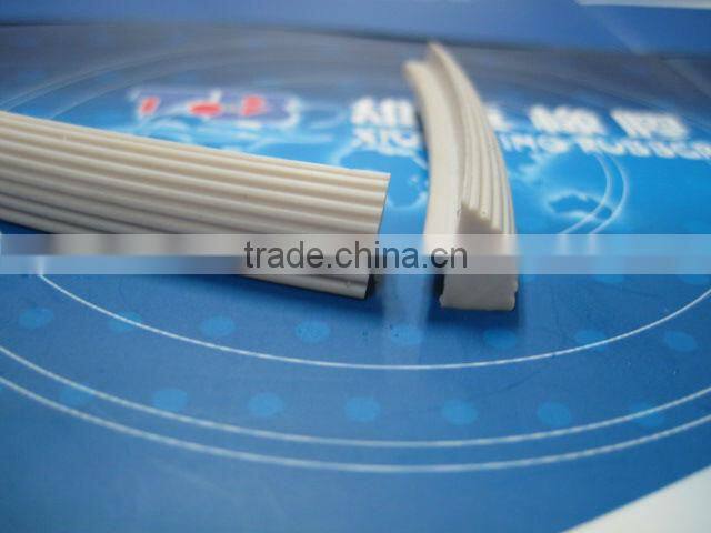 White silicone sealing rubber strip