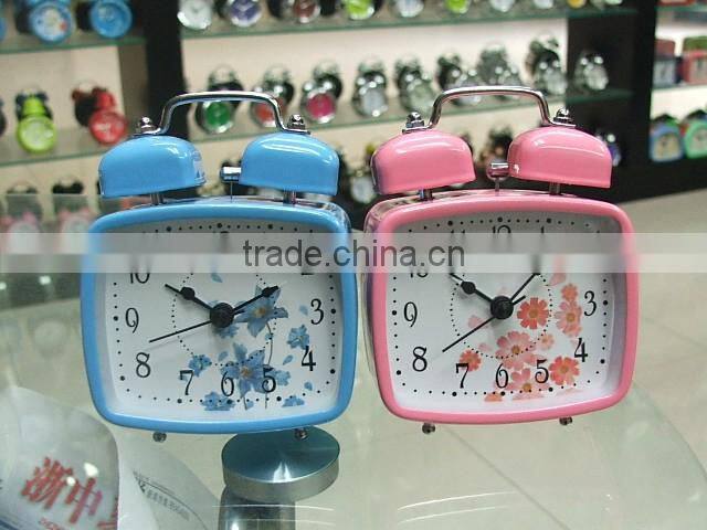 square shape flip alarm clock for birthday gift wholesale china