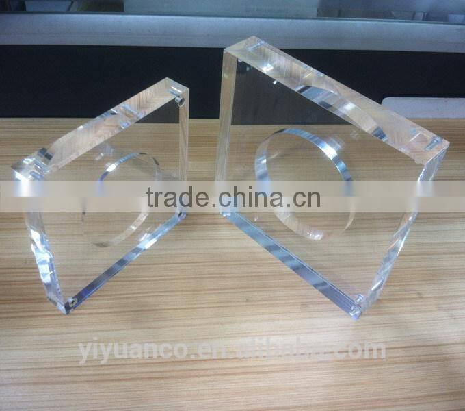 Acrylic Photo Frame AFF-036